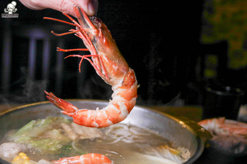 一次享受火烤兩吃高級食材,聞香下駒 - 天然鍋物/冷藏高級肉專門 - 跟著尼力吃喝玩樂&親子生活