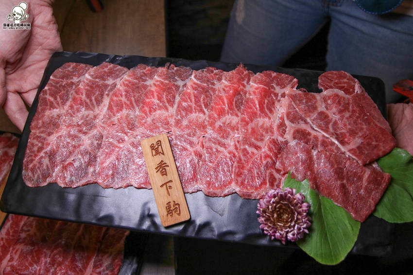 一次享受火烤兩吃高級食材,聞香下駒 - 天然鍋物/冷藏高級肉專門 - 跟著尼力吃喝玩樂&親子生活