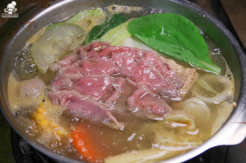 一次享受火烤兩吃高級食材,聞香下駒 - 天然鍋物/冷藏高級肉專門 - 跟著尼力吃喝玩樂&親子生活