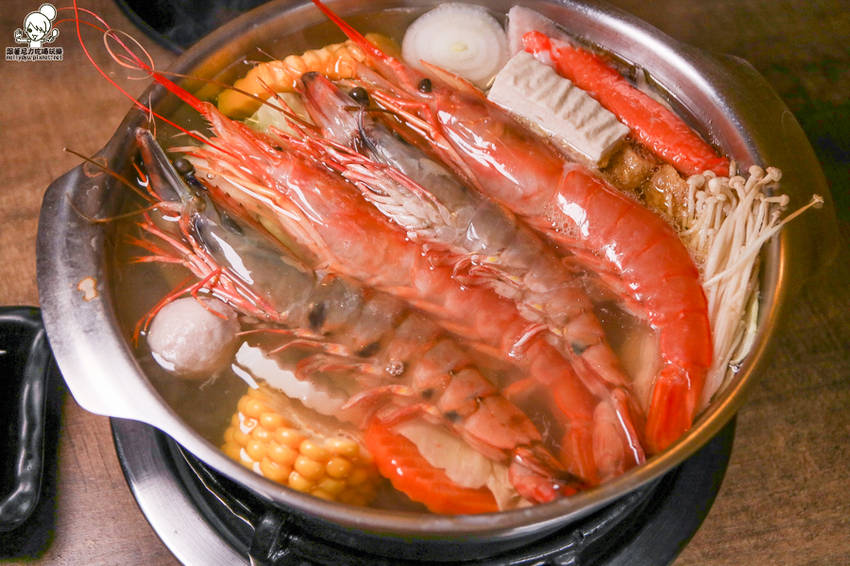 一次享受火烤兩吃高級食材,聞香下駒 - 天然鍋物/冷藏高級肉專門 - 跟著尼力吃喝玩樂&親子生活