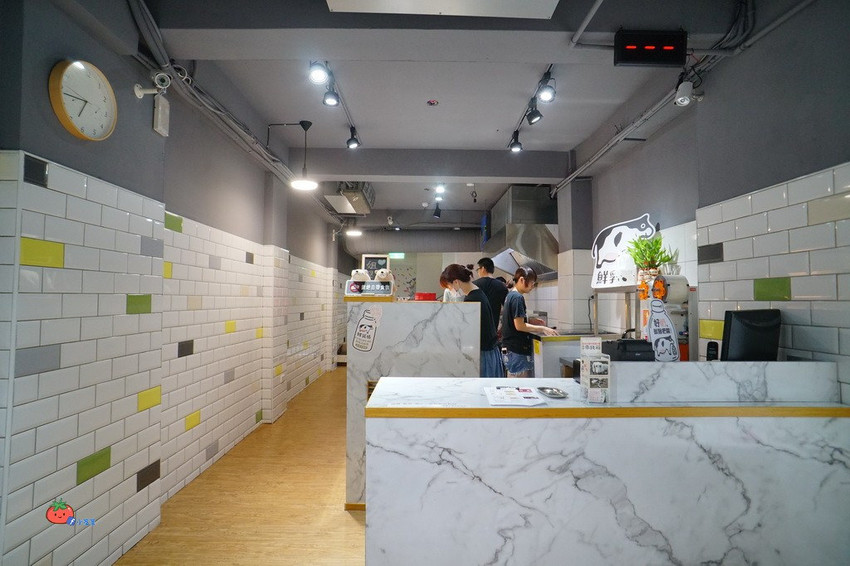 臨江夜市美食 明美碳烤吐司