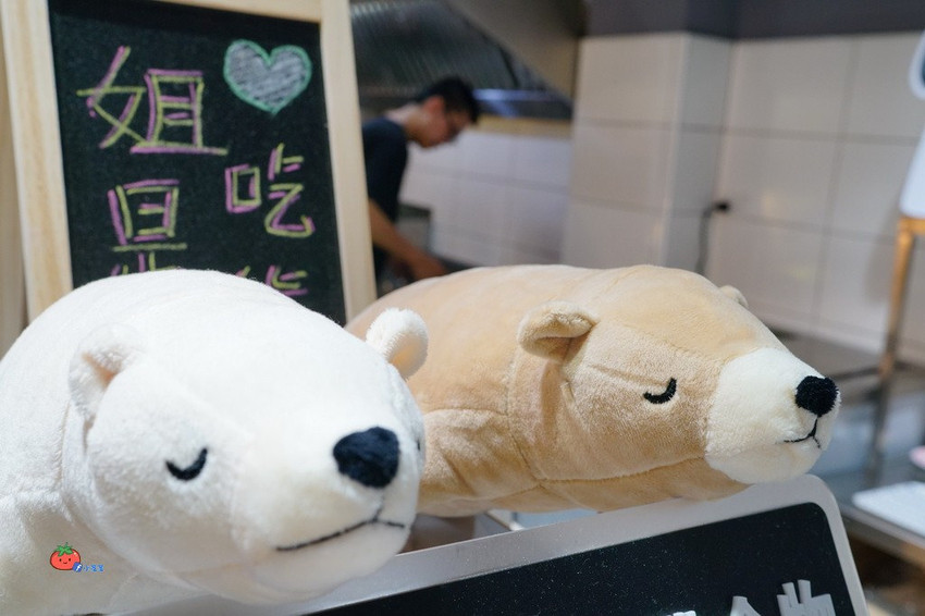 臨江夜市美食 明美碳烤吐司