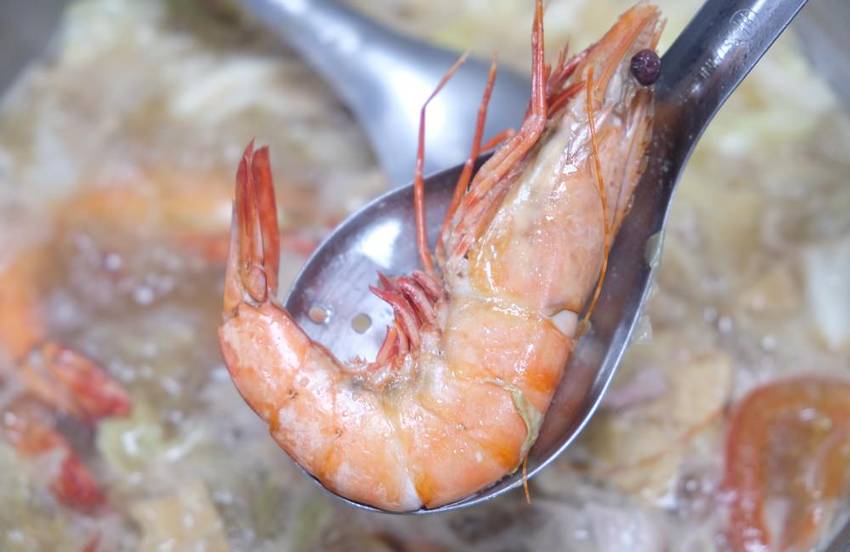 [台南]中西區永吉豬肉爐牛肉爐 蔬果湯頭肥豬蝦肉質肥厚有彈性好驚艷