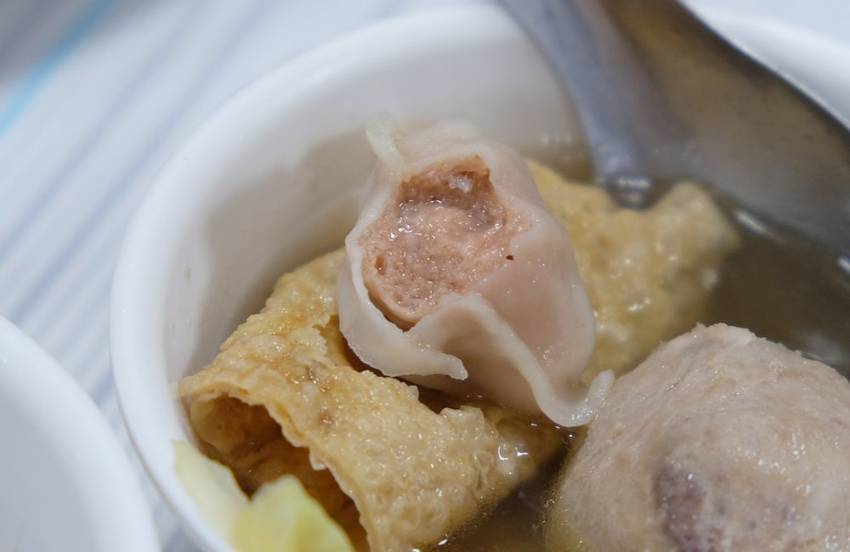 [台南]中西區永吉豬肉爐牛肉爐 蔬果湯頭肥豬蝦肉質肥厚有彈性好驚艷