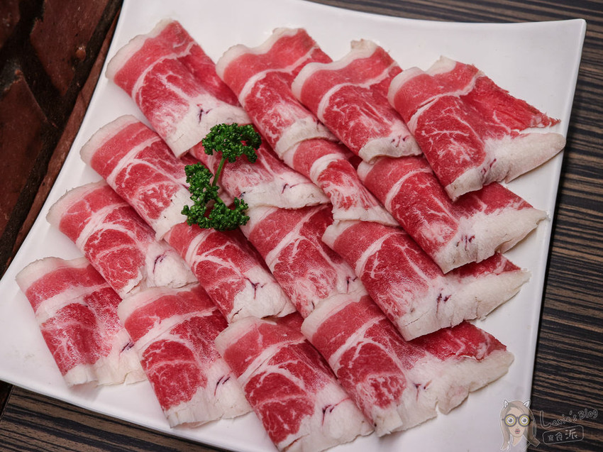 張飛重慶麻辣鍋，超麻超辣重口味，台北重慶麻辣鍋推薦/菜單 - Lexies Blog，寫食派