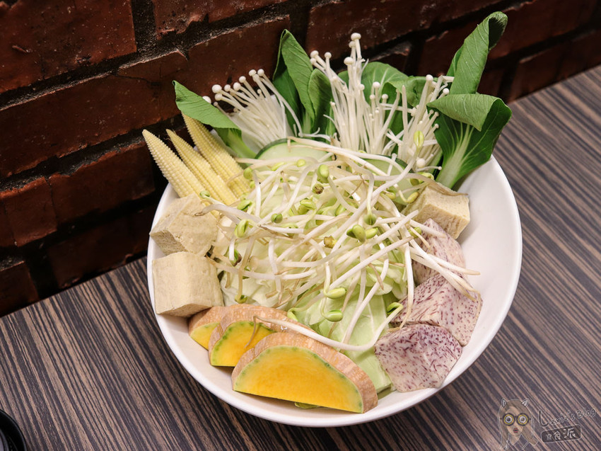 張飛重慶麻辣鍋，超麻超辣重口味，台北重慶麻辣鍋推薦/菜單 - Lexies Blog，寫食派