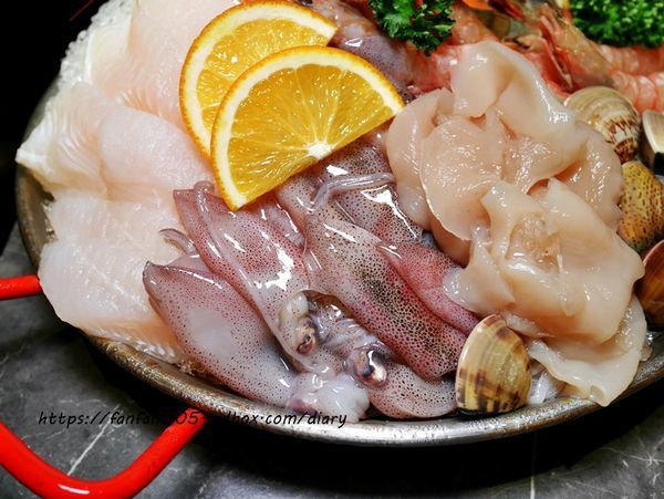 【中和火鍋】八海食潮當代鍋物 #中和環球 海鮮、哈根達斯 $498吃到飽  (19).JPG