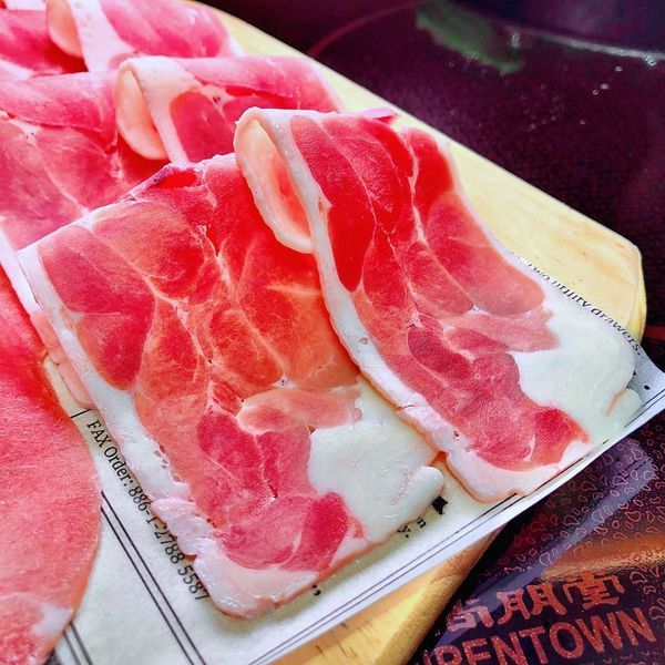 新北中和環球 火鍋吃到飽 八海食潮 櫻桃鴨.JPG