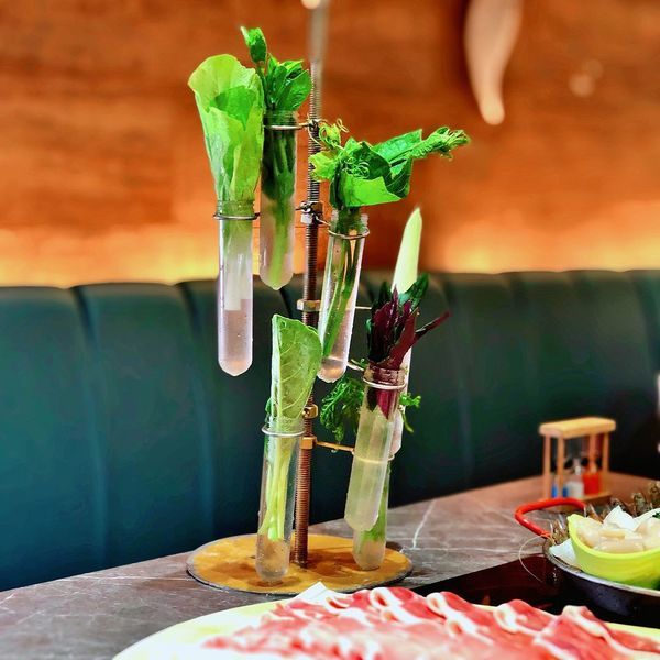 新北中和環球 火鍋吃到飽 八海食潮 季節時蔬 02.JPG