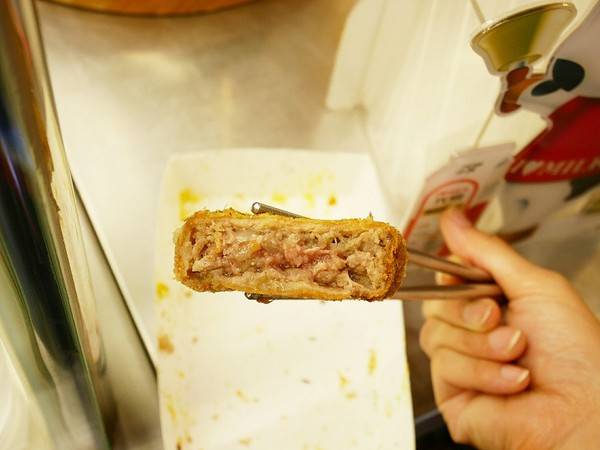 小熊炸餅：小熊炸餅-逢甲炸物新風貌   泥漿炸物搭配綜合生菜  解膩更清爽