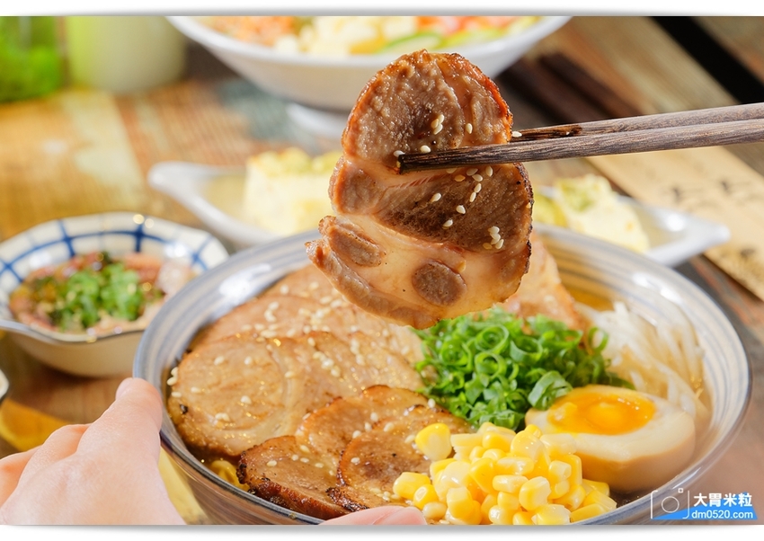 大胃米粒(中壢拉麵推薦)免費加麵兩次,山禾堂拉麵中壢店,大份量豚骨叉燒拉麵,大阪燒DIY好吃又好玩!中壢日式料理推薦,中壢藝術館美食推薦, - 大胃米粒 DAVID & MILLY