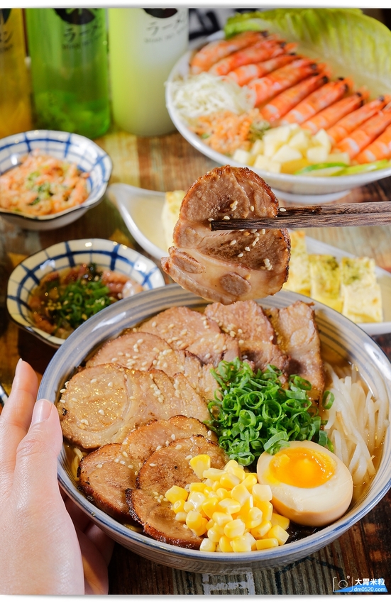 大胃米粒(中壢拉麵推薦)免費加麵兩次,山禾堂拉麵中壢店,大份量豚骨叉燒拉麵,大阪燒DIY好吃又好玩!中壢日式料理推薦,中壢藝術館美食推薦, - 大胃米粒 DAVID & MILLY