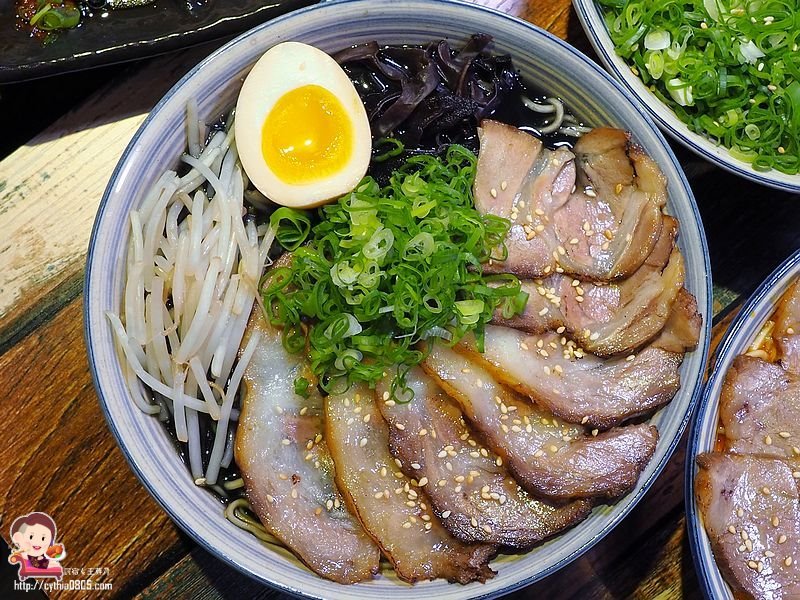 桃園中壢美食-山禾堂拉麵-好害羞，雞佛拉麵讓你補身體，還有超可愛的吐司冰淇淋  (邀約) @民宿女王芽月-美食.旅遊.全台趴趴走