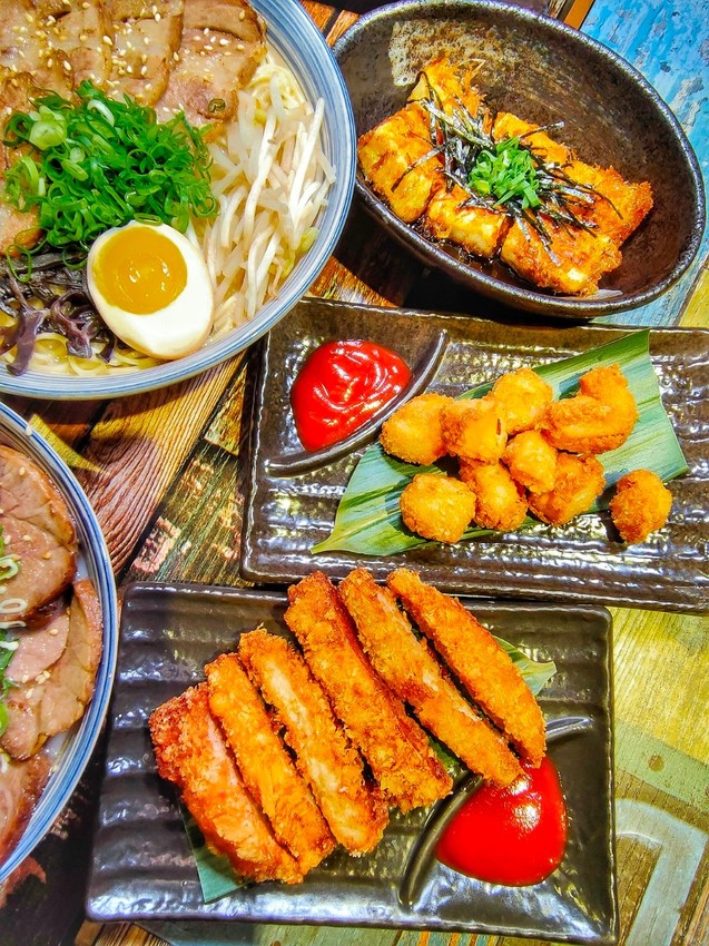 桃園中壢美食-山禾堂拉麵-好害羞，雞佛拉麵讓你補身體，還有超可愛的吐司冰淇淋  (邀約) @民宿女王芽月-美食.旅遊.全台趴趴走