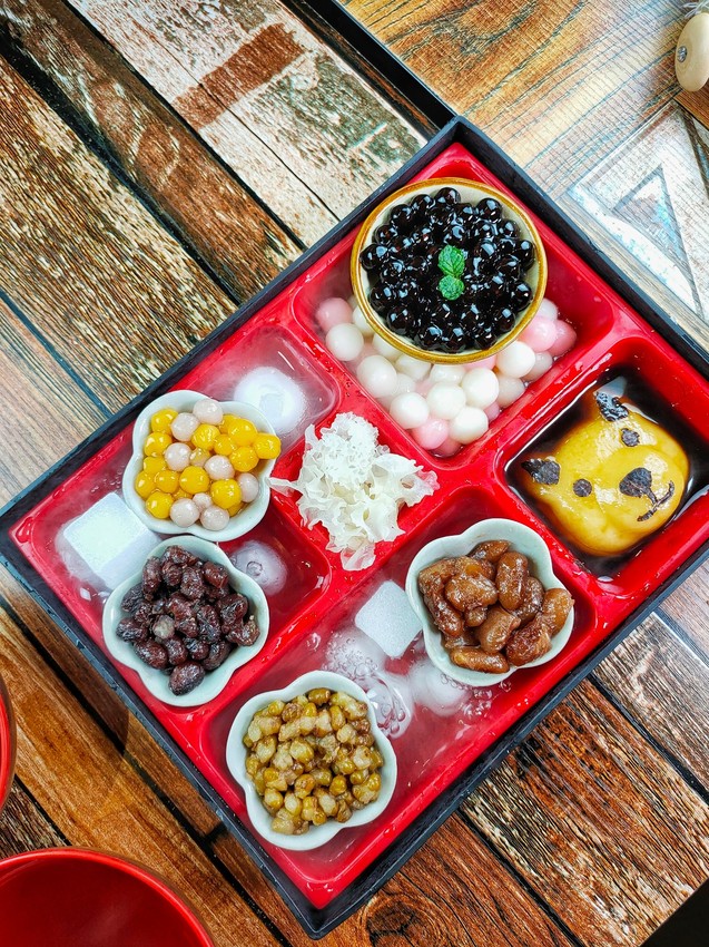 1.8公斤,三台斤,中壢火車站美食,中壢美食,大份量,嫩雞拉麵,東京牛奶起司,樹幹拉麵,社教館,蒲島太郎 @民宿女王芽月-美食.旅遊.全台趴趴走