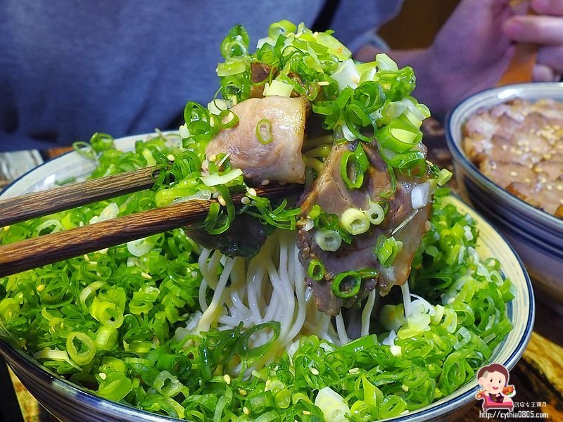 桃園中壢美食-山禾堂拉麵-好害羞，雞佛拉麵讓你補身體，還有超可愛的吐司冰淇淋  (邀約) @民宿女王芽月-美食.旅遊.全台趴趴走