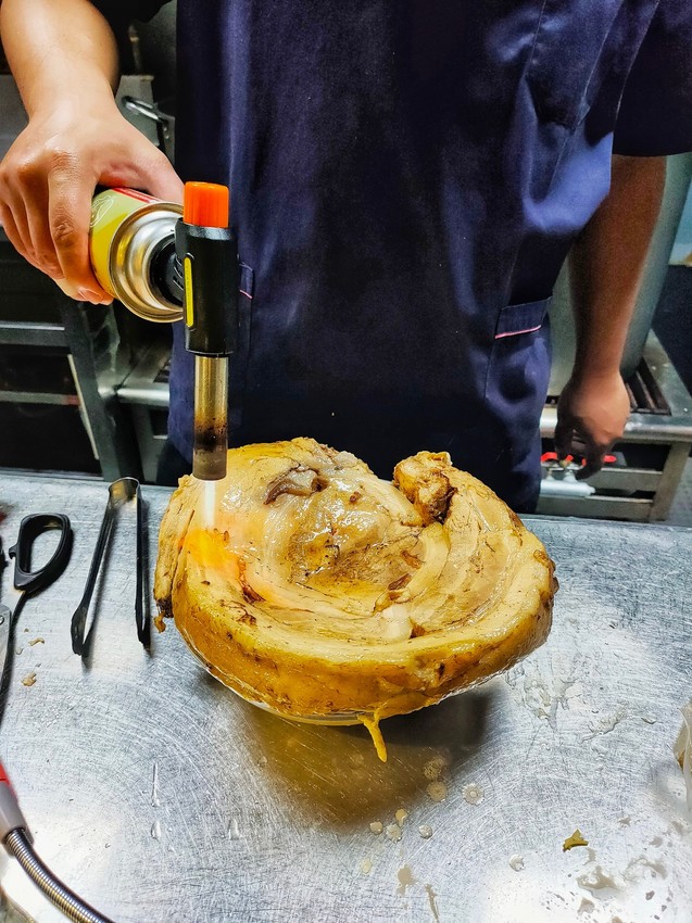 1.8公斤,三台斤,中壢火車站美食,中壢美食,大份量,嫩雞拉麵,東京牛奶起司,樹幹拉麵,社教館,蒲島太郎 @民宿女王芽月-美食.旅遊.全台趴趴走