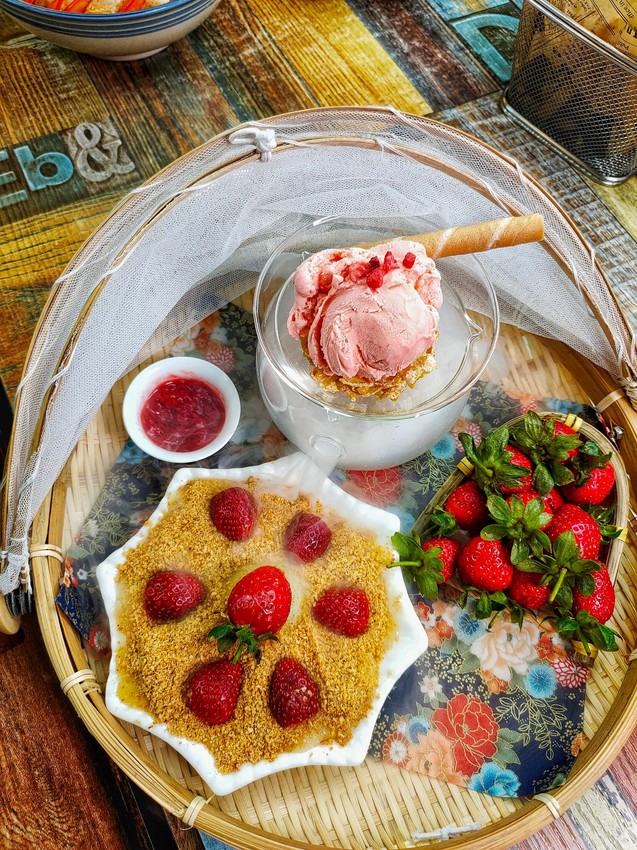 1.8公斤,三台斤,中壢火車站美食,中壢美食,大份量,嫩雞拉麵,東京牛奶起司,樹幹拉麵,社教館,蒲島太郎 @民宿女王芽月-美食.旅遊.全台趴趴走