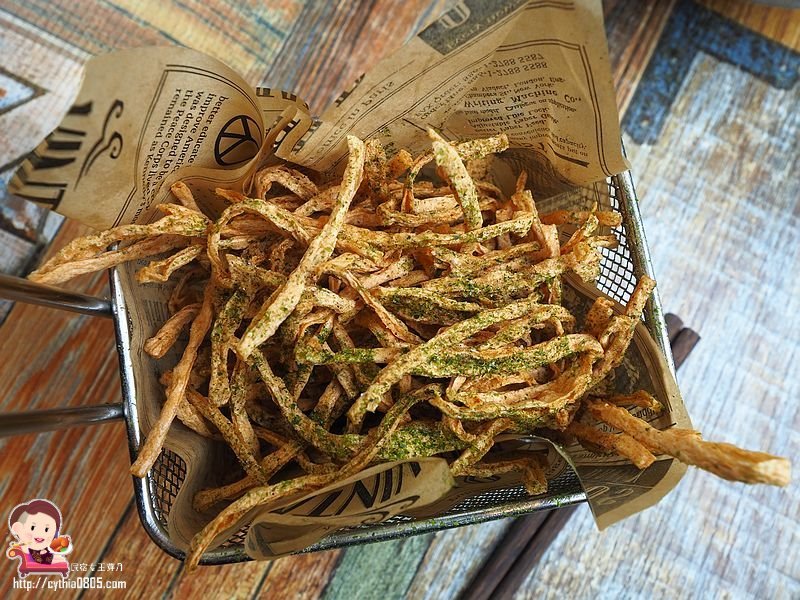 1.8公斤,三台斤,中壢火車站美食,中壢美食,大份量,嫩雞拉麵,東京牛奶起司,樹幹拉麵,社教館,蒲島太郎 @民宿女王芽月-美食.旅遊.全台趴趴走