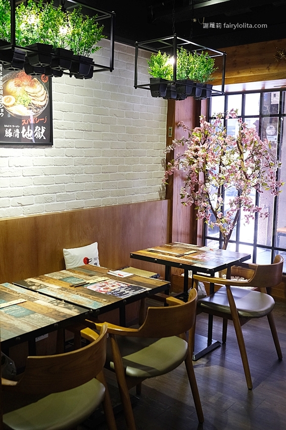 霸氣給料、滿到連麵都看不見！超佛心讓你免費加麵2次不用錢！