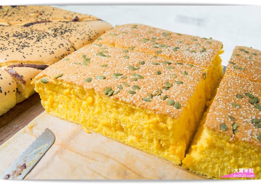 百元平價古早味蛋糕,朵玫絲甜點森林,爆漿內餡超滿溢,每日現烤出爐立馬瘋搶,每週單雙日推出限定口味,高雄三民美食,高雄甜點推薦, - 大胃米粒 DAVID & MILLY