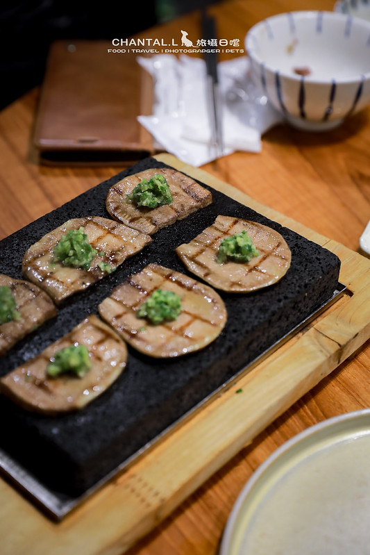 台北溫體牛火鍋！中山區牛肆火鍋湯頭暖身，必吃烤牛舌與雜炊。