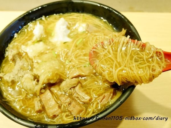 【台北美食】万家紅麵線-大安店 #古早味 #台灣小吃 #大安站 #巷弄美食 #東石鮮蚵 #麵線  (12).JPG