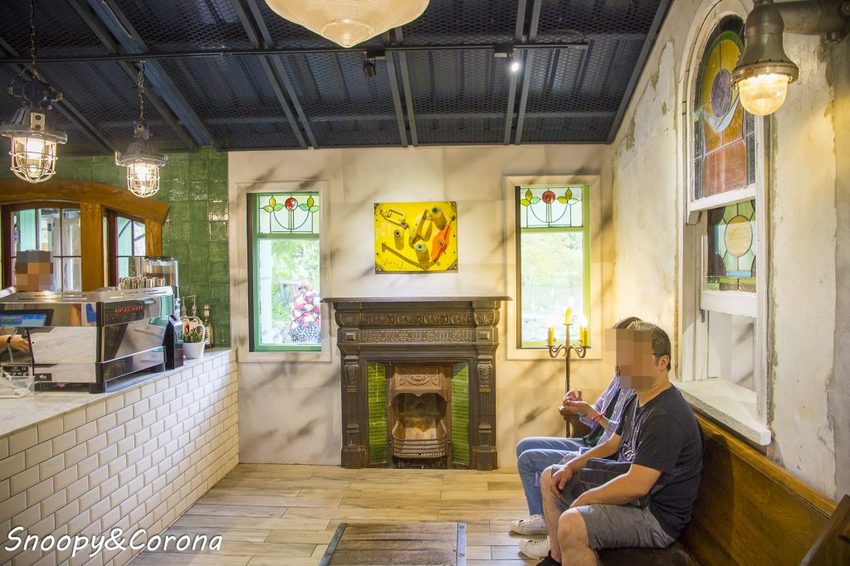 【吃喝．花蓮】壽豐景點／Mr.Sam山姆先生咖啡館～最夢幻的童話屋咖啡館，彷復進入魔戒哈比人居住的夏爾村