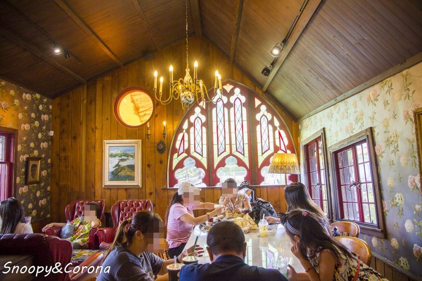 【吃喝．花蓮】壽豐景點／Mr.Sam山姆先生咖啡館～最夢幻的童話屋咖啡館，彷復進入魔戒哈比人居住的夏爾村