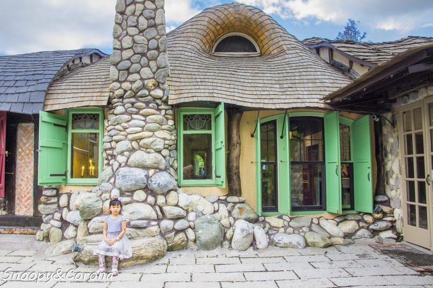 【吃喝．花蓮】壽豐景點／Mr.Sam山姆先生咖啡館～最夢幻的童話屋咖啡館，彷復進入魔戒哈比人居住的夏爾村