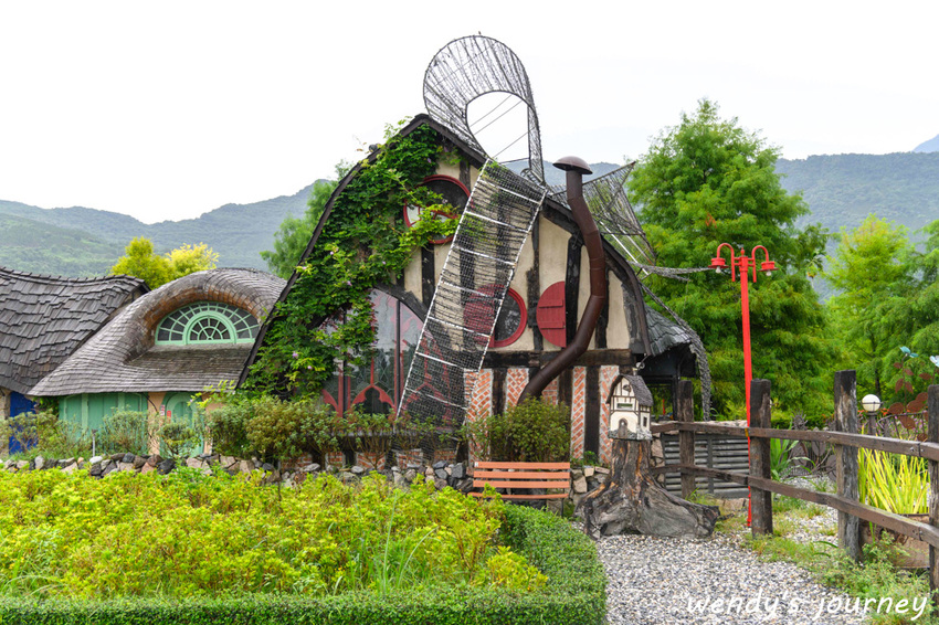 花蓮壽豐｜Mr. Sam 山姆先生咖啡館，彷彿進入霍爾移動城堡般的夢幻