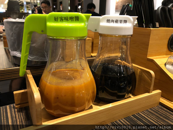 圓圓家愛吃貨—新北樹林《好客燒烤》滿滿的肉,新鮮的海味,海鮮燒烤吃到飽,樹林秀泰店2018新開幕!!