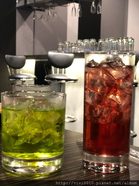 圓圓家愛吃貨—新北樹林《好客燒烤》滿滿的肉,新鮮的海味,海鮮燒烤吃到飽,樹林秀泰店2018新開幕!!