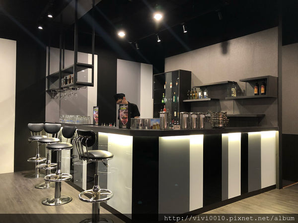 圓圓家愛吃貨—新北樹林《好客燒烤》滿滿的肉,新鮮的海味,海鮮燒烤吃到飽,樹林秀泰店2018新開幕!!