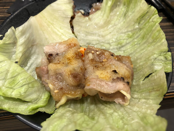 圓圓家愛吃貨—新北樹林《好客燒烤》滿滿的肉,新鮮的海味,海鮮燒烤吃到飽,樹林秀泰店2018新開幕!!