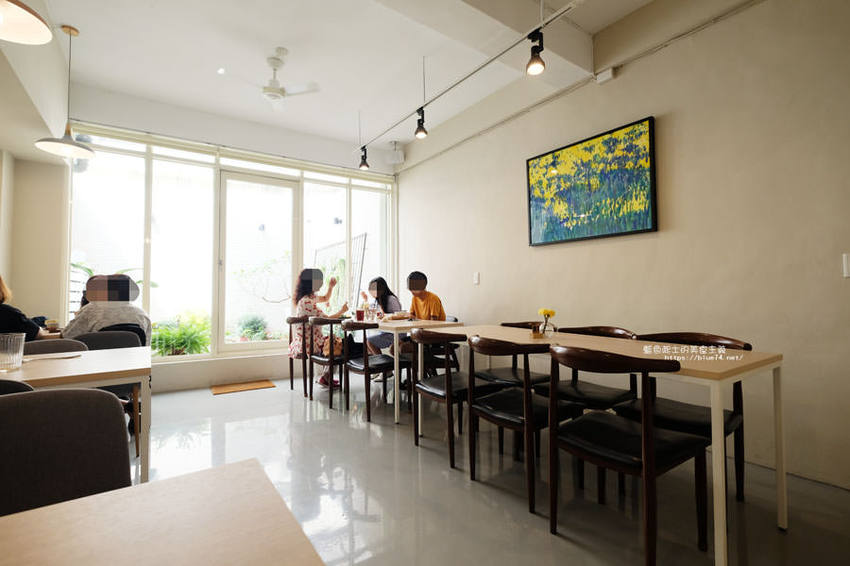 台中大里│在廚房-蔬食的美味,份量足,環境優 - 藍色起士的美食主義