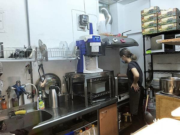 IMG_1585.jpg IMG_1585.jpg