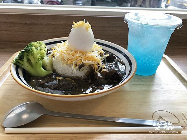 筋肉牛熟成咖哩.jpg 筋肉牛熟成咖哩.jpg