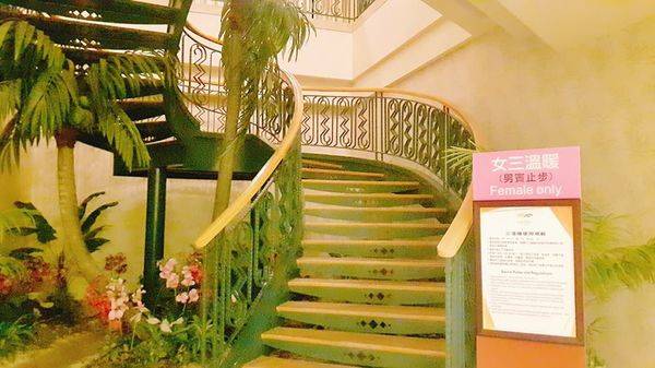 37225891_1870723629615515_8540035485861412864_n