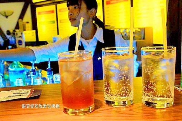 1513776611-2498691280_n