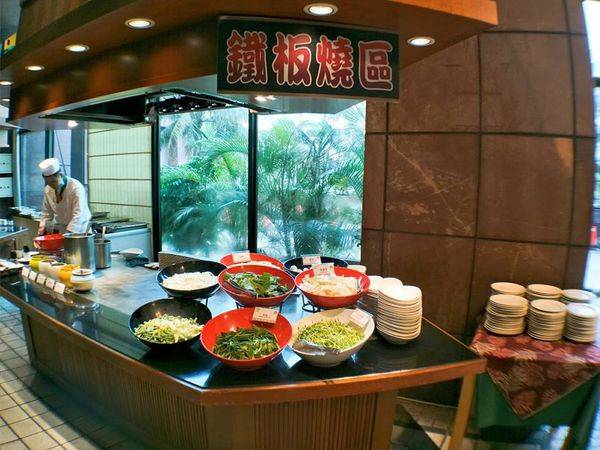 37161572_1872169466137598_2207155655867891712_n