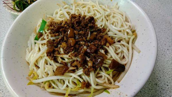 37190706_1961017453929934_4544926537132015616_n