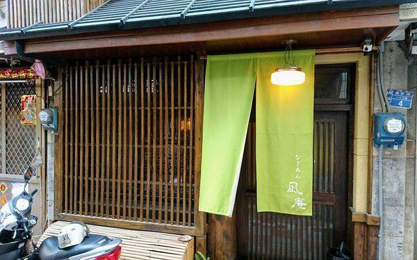 37218037_1960488657316147_4565351473151475712_n