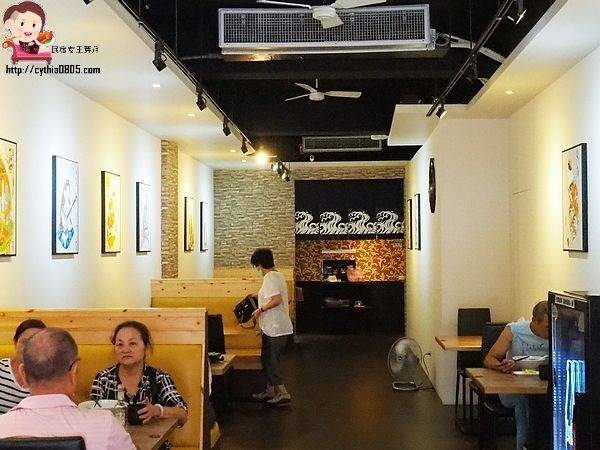 桃園觀光夜市美食-麵屋 豚次郎-精心熬煮大份量拉麵,芝麻擔擔麵讓人驚艷 (邀約) @民宿女王芽月-美食.旅遊.全台趴趴走