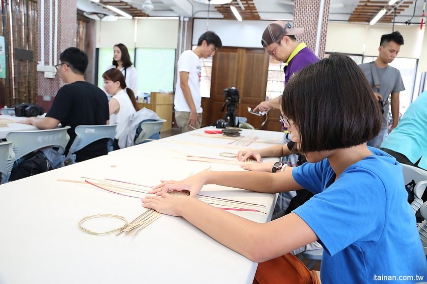【台南旅遊】崎聚 漫遊龍崎老街x龍崎美食景點x崎聚市集。台南最新打卡私房景點推薦! - 台南好Food遊