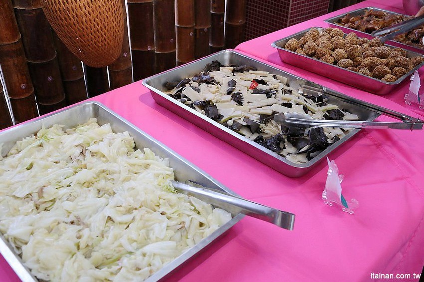 【台南旅遊】崎聚 漫遊龍崎老街x龍崎美食景點x崎聚市集。台南最新打卡私房景點推薦! - 台南好Food遊