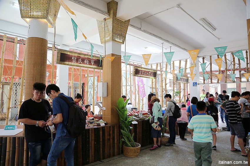 【台南旅遊】崎聚 漫遊龍崎老街x龍崎美食景點x崎聚市集。台南最新打卡私房景點推薦! - 台南好Food遊