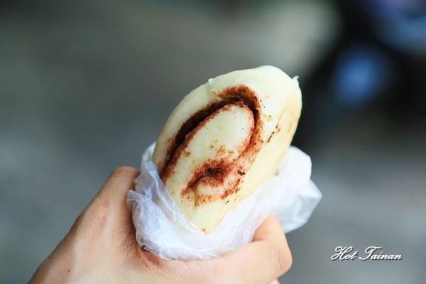 無名攤車傳統手工包子:【台南美食】在地45年無名老店!佳里區電信行前的人氣傳統包子店