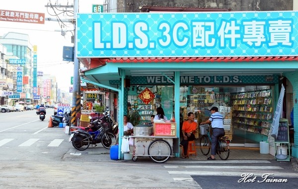 無名攤車傳統手工包子:【台南美食】在地45年無名老店!佳里區電信行前的人氣傳統包子店