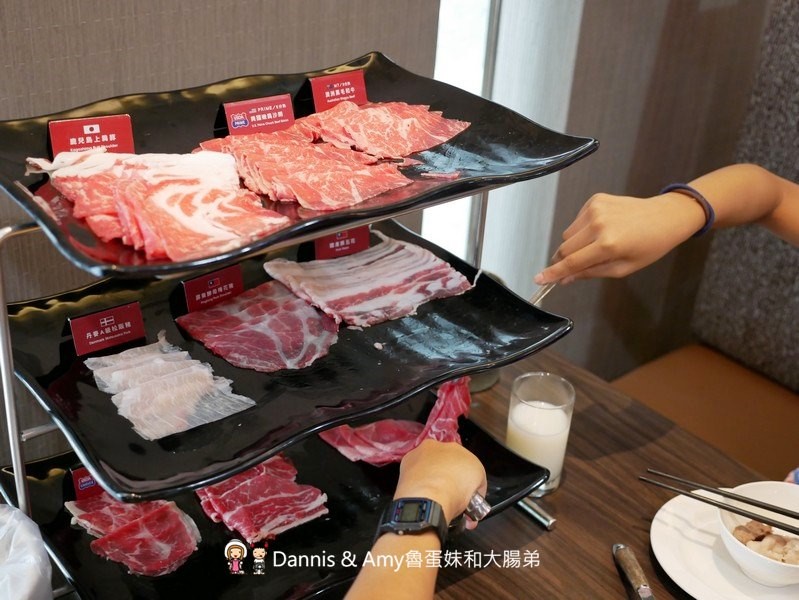 《新竹芙洛麗大飯店餐廳》銅話鍋物火鍋吃到飽.澳洲和牛.美國 Prime 牛肉.鹿兒島黑豬肉.天使紅蝦.幾十種哈根達斯莫凡彼冰淇淋隨你吃︱聚餐推薦（影片）